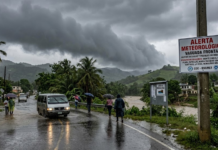Meteorología prevé lluvias, tronadas y ráfagas de viento por vaguada y onda tropical