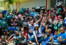 Reinas de Todo beneficia a más de 300 niños en San Pedro de Macorís con su segunda jornada de útiles escolares