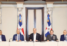 Estado dominicano recibe títulos de terrenos de dos parques nacionales