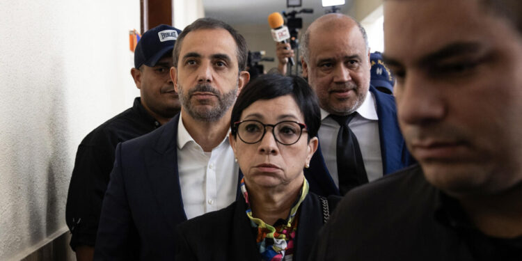 Aplazan audiencia preliminar por el colapso de discoteca dominicana que dejó 236 muertos