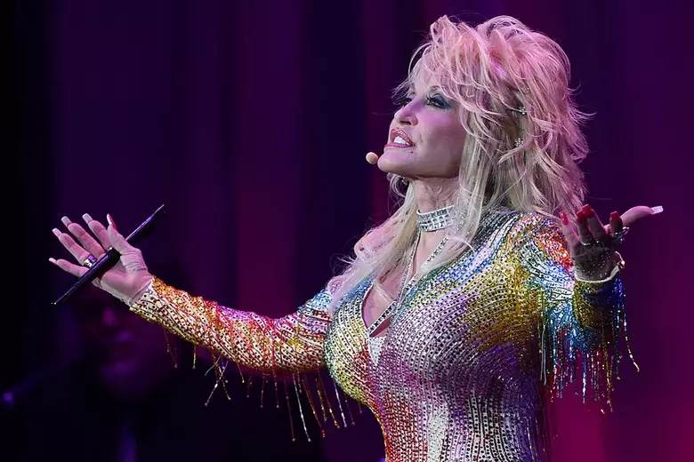 dolly-parton-ryman-auditorium-grand-ole-opry-importance