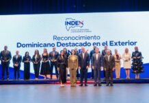 Presidente Abinader reconoce a 14 dominicanos destacados en Estados Unidos