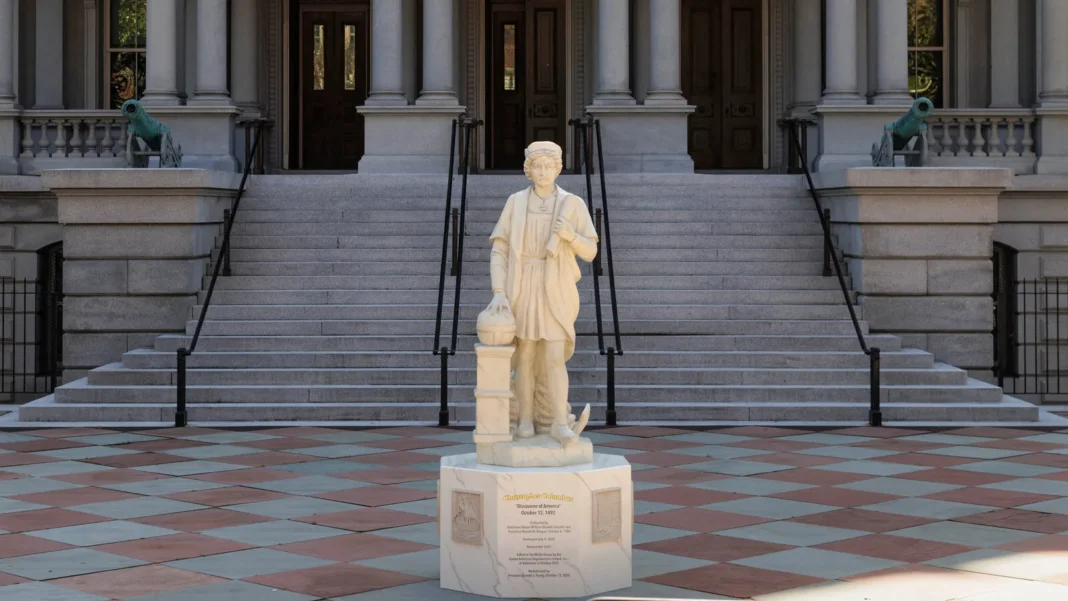22cul-columbus-statue1-vtgj-videoSixteenByNineJumbo1600