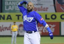 Emilio Bonifacio hace historia y se adueña del récord de carreras anotadas del Licey