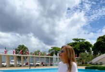 Carolina Mejía supervisa los trabajos de mantenimiento de las obras en la capital